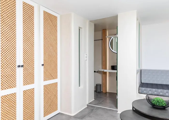 Naxos Downtown & Naxos City