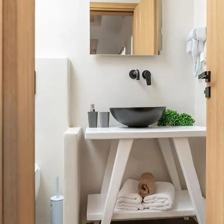 Naxos Downtown & Naxos City