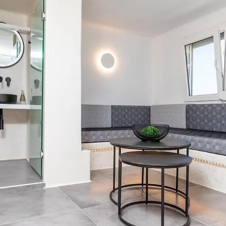 Apartamento Naxos Downtown & *