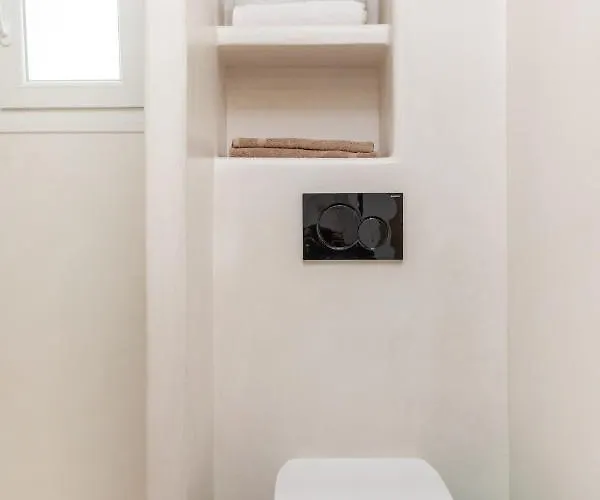 Naxos Downtown & Naxos City