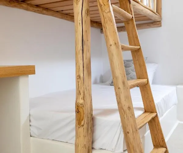 Naxos Downtown & Apartment