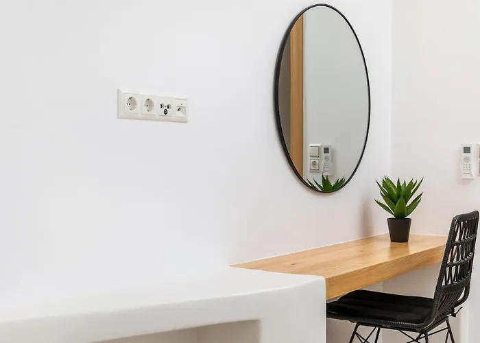 Naxos Downtown & Naxos City