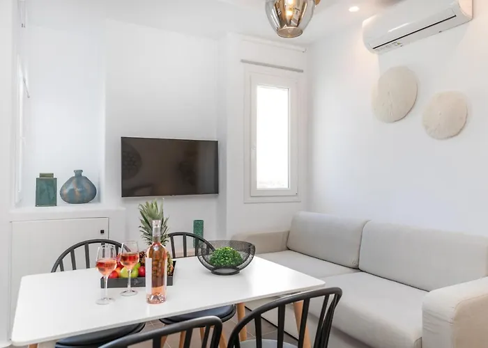 Naxos Downtown & Apartmán Naxos City